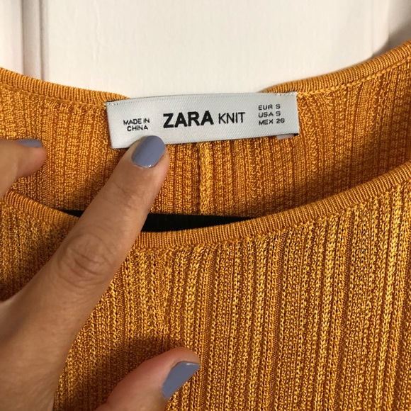 Stunning Zara Knit Yellow Dress Sz S - Picture 2 of 4
